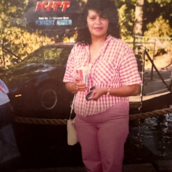 999,999 - Picture 4 of 7